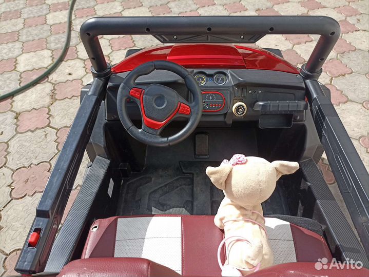 Детский электромобиль двухместный