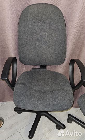 Компьютерное кресло