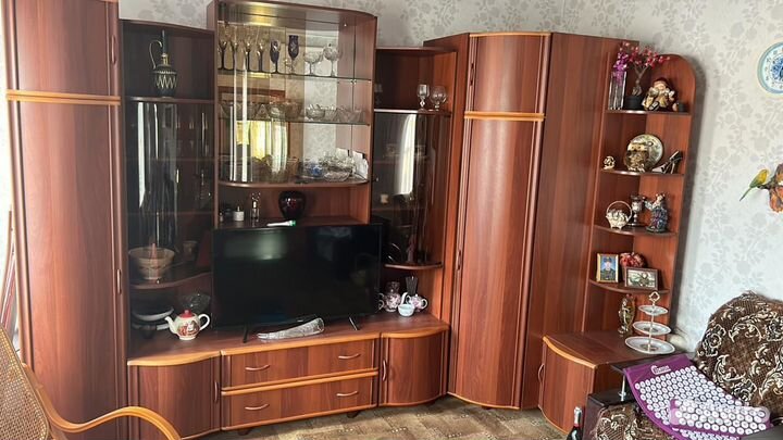 Стенка в гостиную