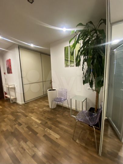 Отдельный камерный Офис, 60 м²