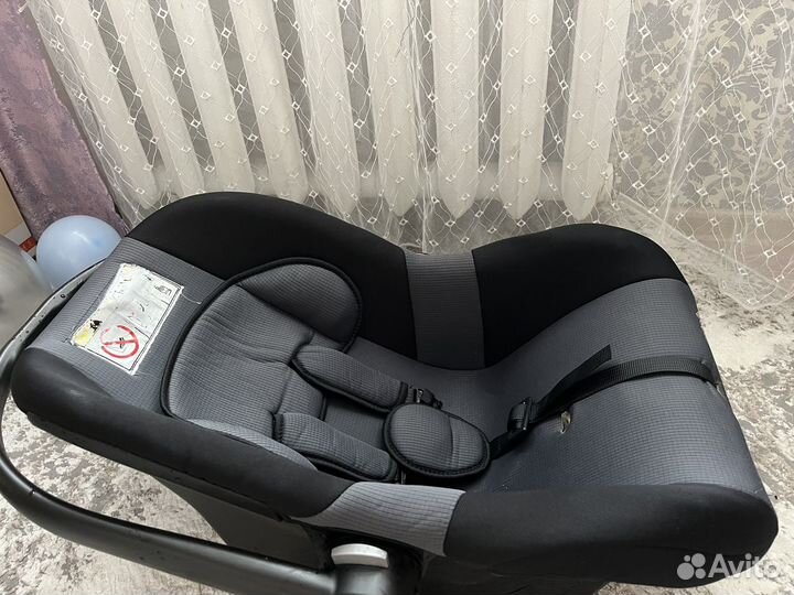 Автомобильное детское кресло от 0 до 18 кг