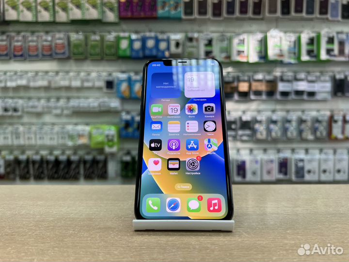 iPhone 11 Pro, 64 ГБ