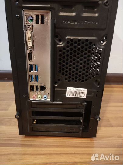 Системный блок amd ryzen 3 3200g/8озу/240ssd/vega8