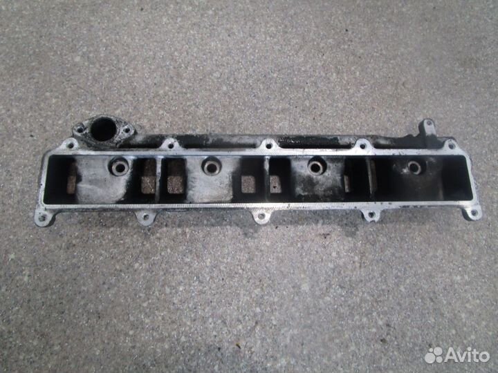 Часть впускного коллектора mitsubishi ME226569