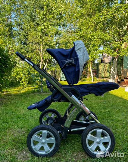 Прогулочная коляска внедорожник