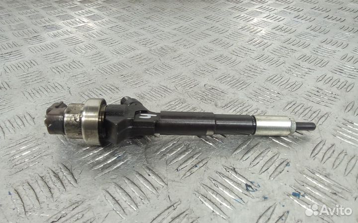 Форсунка дизельная opel mokka 2013