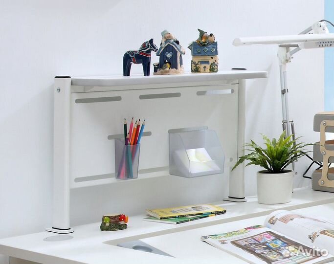 Полки к столу, парте, на кронштейнах универсальные