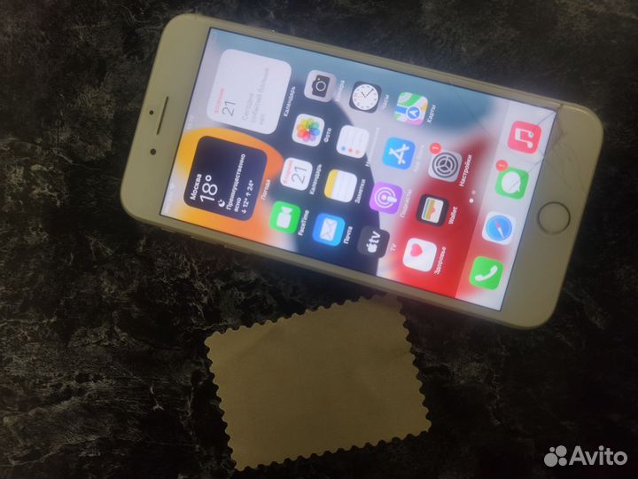 iPhone 8 Plus, 64 ГБ