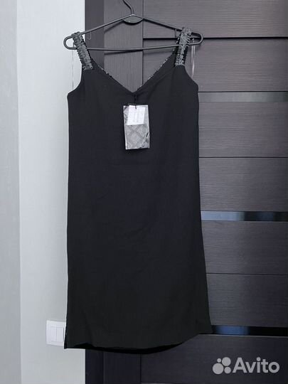 Прямое платье с пайеткаии