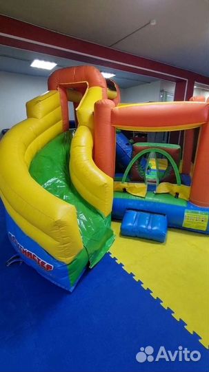 Детский надувной батут с горкой