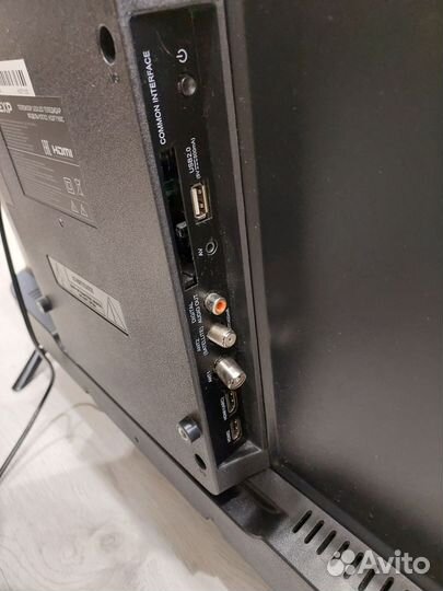 Телевизор Dexp 32