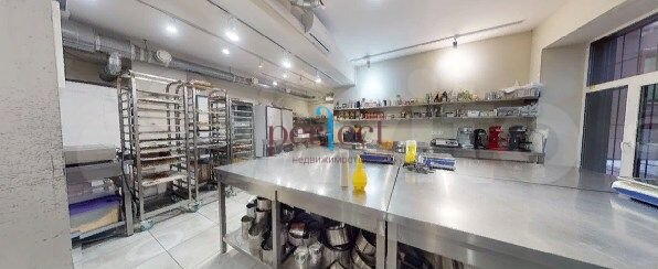 Предлагаем в аренду торговое помещение 98.4 м2, 2