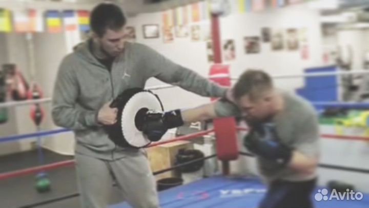 Тренер по боксу