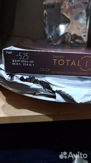 Линзы Alcon Dailies Total 1 -5,25 180 шт