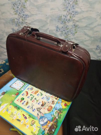 Чемодан времен СССР