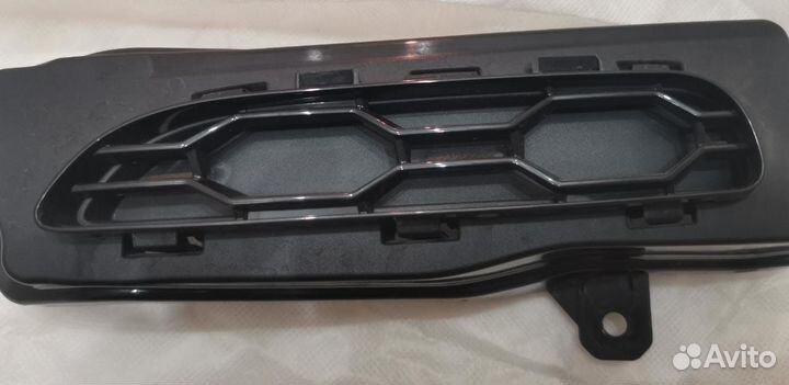 Bmw x5 x6 x7 g05 G06 g07 вставка птф левая заглушк