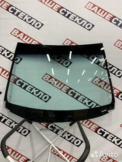 Лобовое стекло Hyundai New Verna