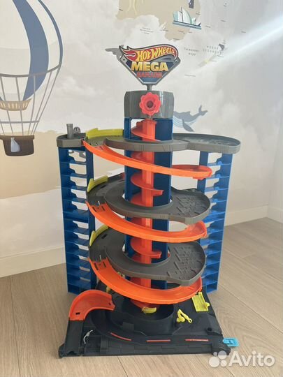 Гоночный трек hot wheels