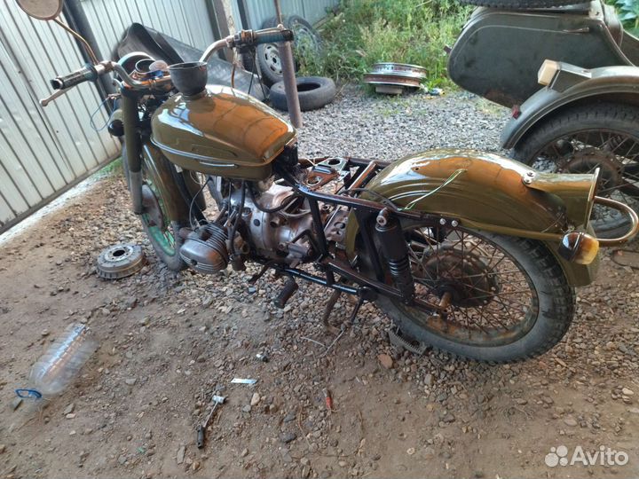 Урал с документами