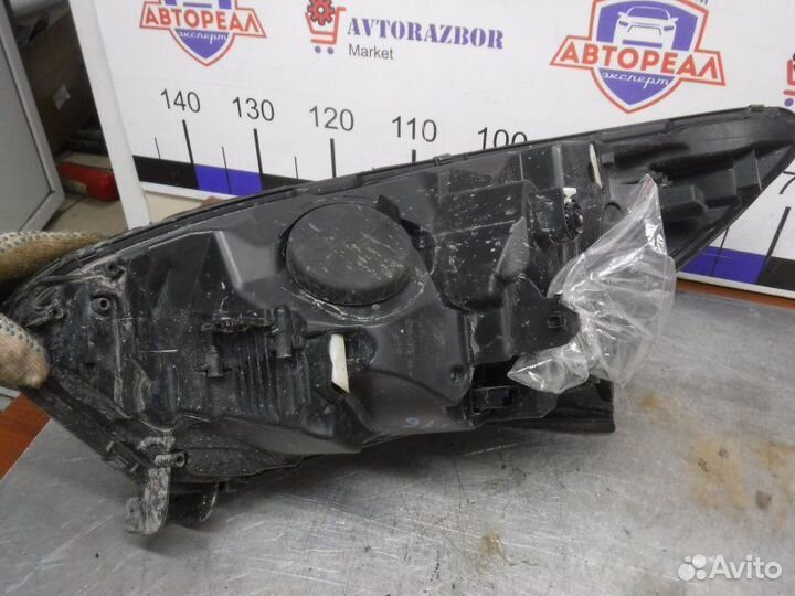 Фара передняя правая Renault Kaptur F4R 2018