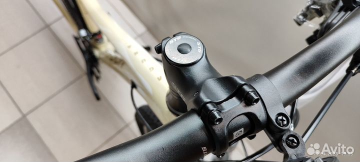 Горный велосипед stinger laguna EVO SE 26