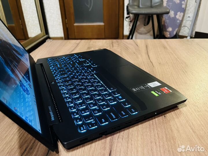 Lenovo Gaming 15.6