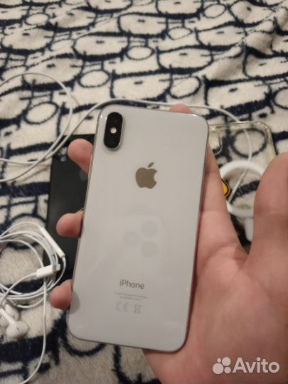 iPhone X, 64 ГБ