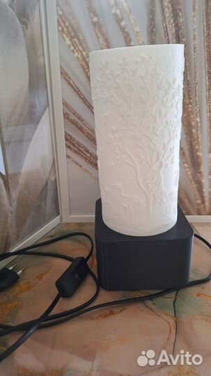 Лампа настольная