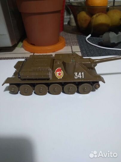 Танк су - 100 СССР