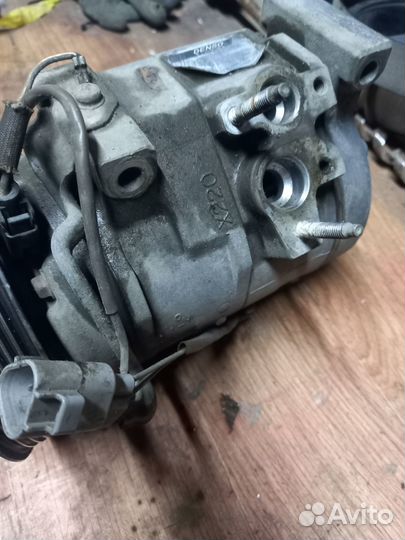 Компрессор кондиционера 2 AZ-FE