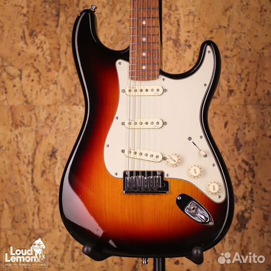 Fender American Deluxe Stratocaster 2012 USA