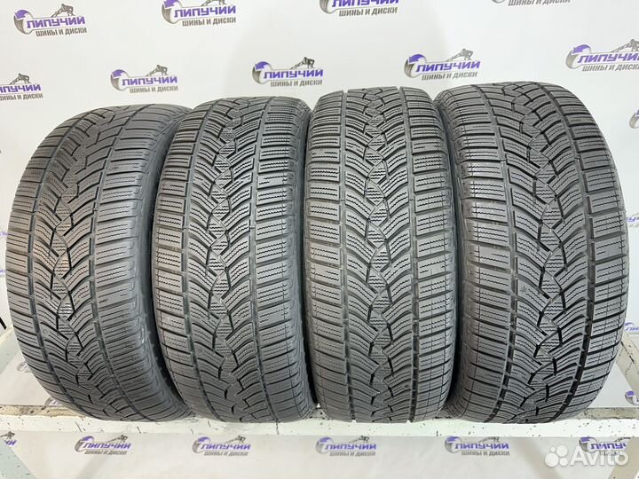 Goodyear UltraGrip Performance 225/40 R18 95H