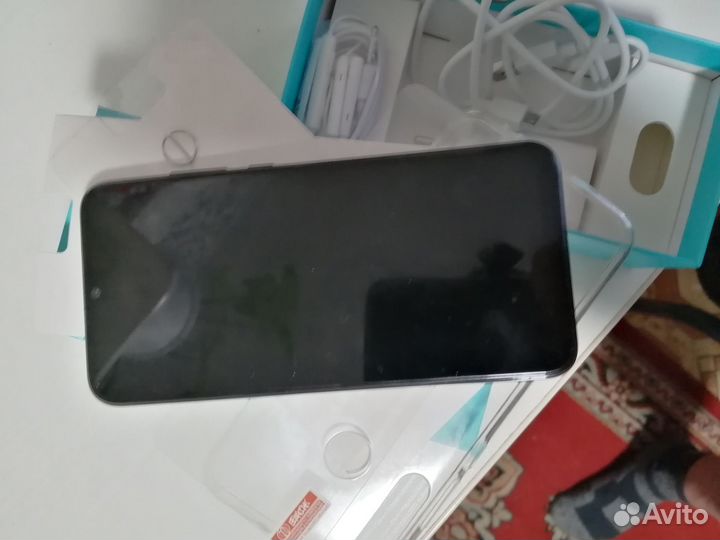 HONOR 10 Lite, 6/128 ГБ