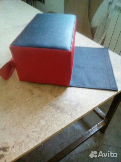 Подставка в кресло(для парикмахерских)