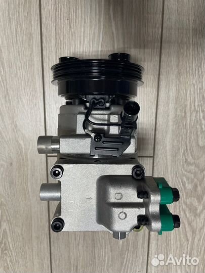 Компрессор кондиционера Hyundai Elantra