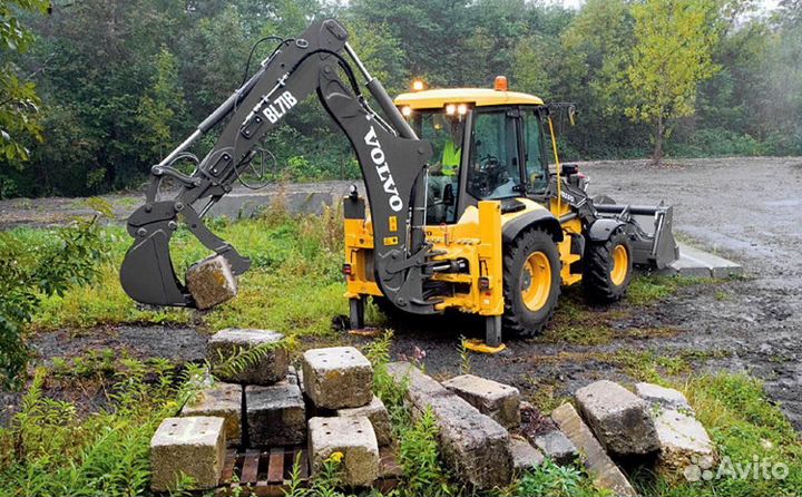 Аренда экскаватора погрузчика. Трактор. Гидромолот