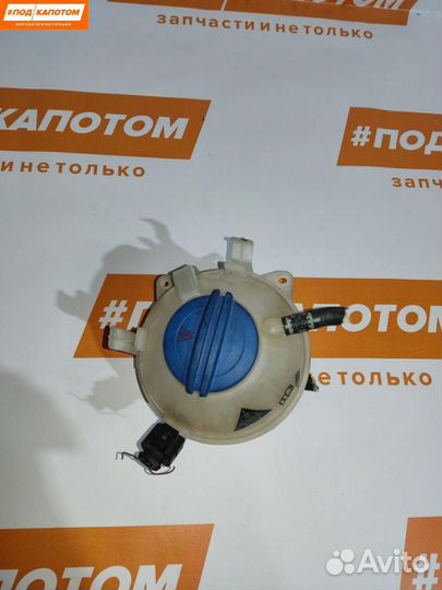 Бачок расширительный Volkswagen Golf 5 2008