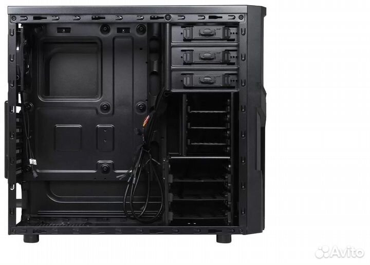 Корпус Thermaltake с бп 750вт delta