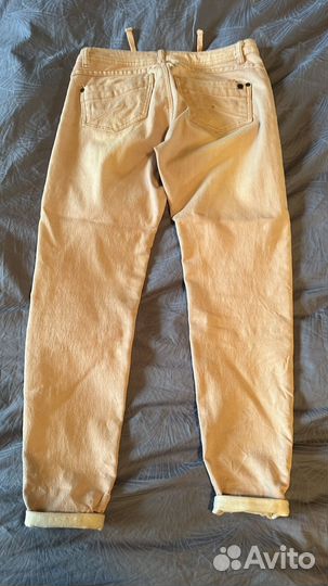 Джинсы разные