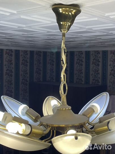 Люстра потолочная