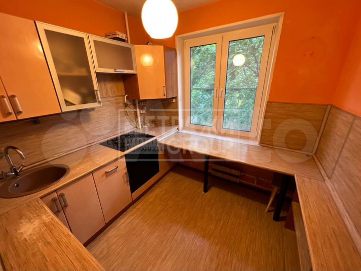 3-к. квартира, 60 м², 3/12 эт.