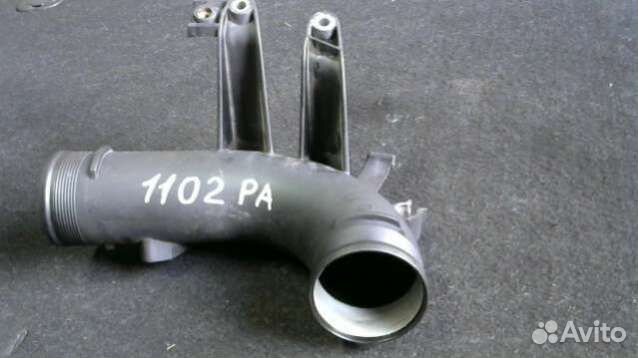 Патрубок интеркулера Volkswagen Crafter 1