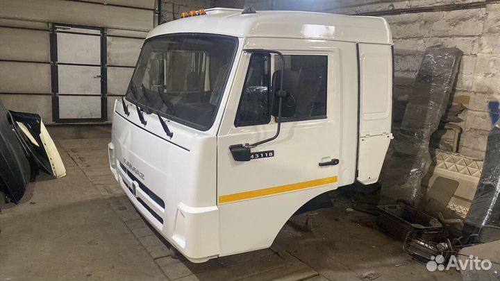 Кабина камаз 43114