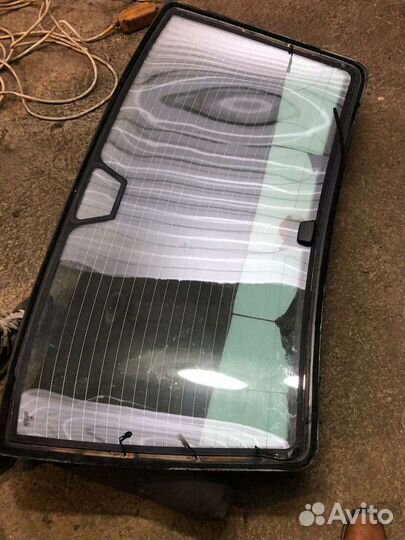 Заднее стекло двойное на бмв е38