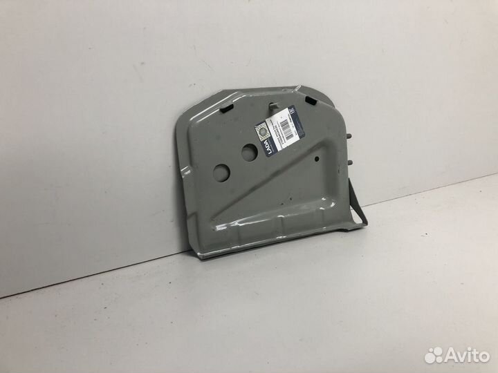 Площадка аккумулятора LADA 2114 2001-2013