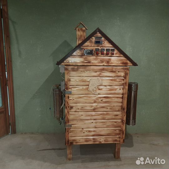 Коптильня / Коптильный шкаф для дома