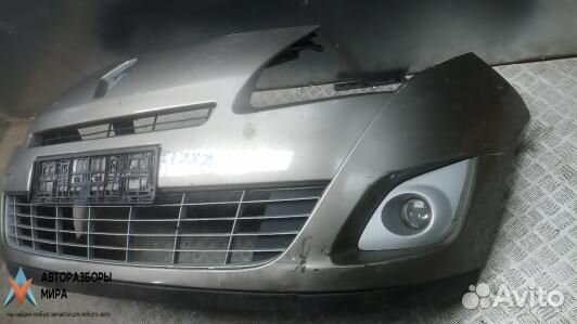 Бампер передний Renault Scenic 3 2010