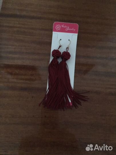 Серьги кисточки новые разные