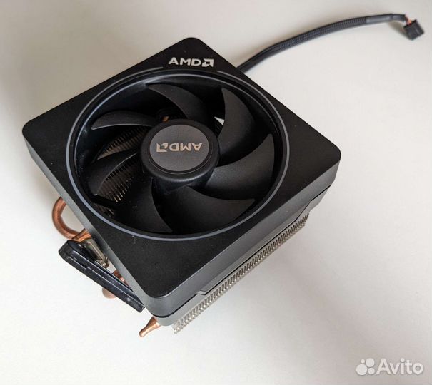 Кулер для процессора AMD Wraith Max