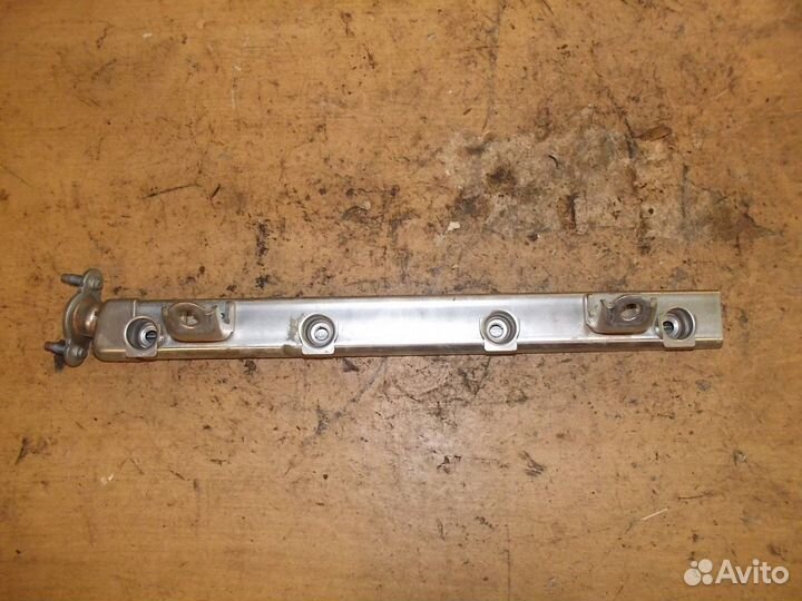 Рейка топливная (рампа)